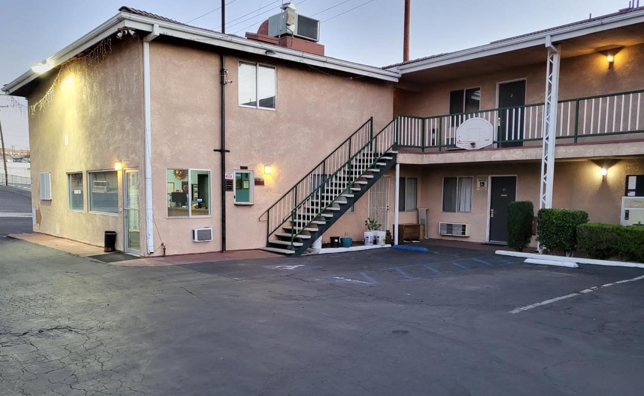 Star Inn On Route 66, บาร์สโตว์ ภายนอก รูปภาพ